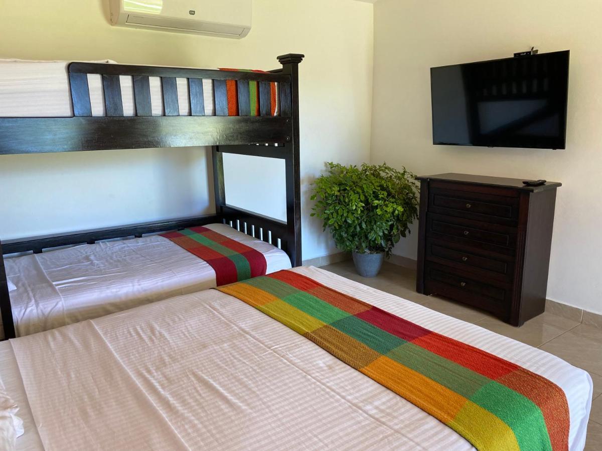 Hotel Boutique Victoria Мойогалпа Екстериор снимка
